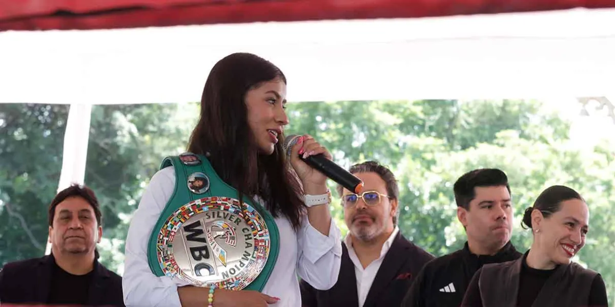 Gaby “La Bonita” Sánchez pedirá licencia como secretaria del Deporte para prepararse para su pelea del 8 de noviembre
