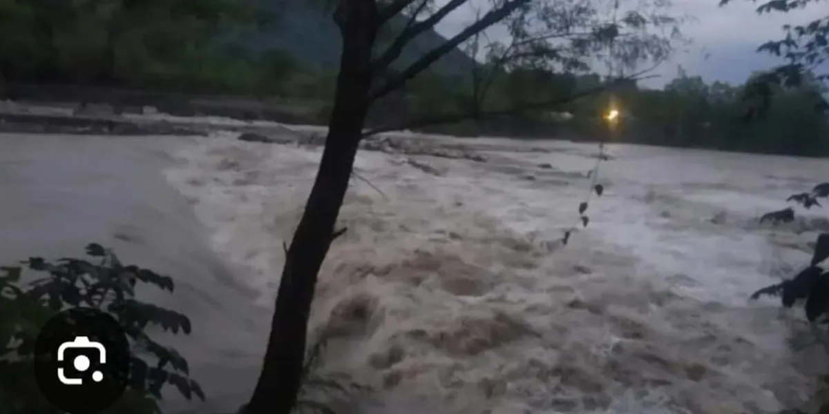 Desaparece hombre al intentar cruzar el río San Marcos en Tlacuilotepec