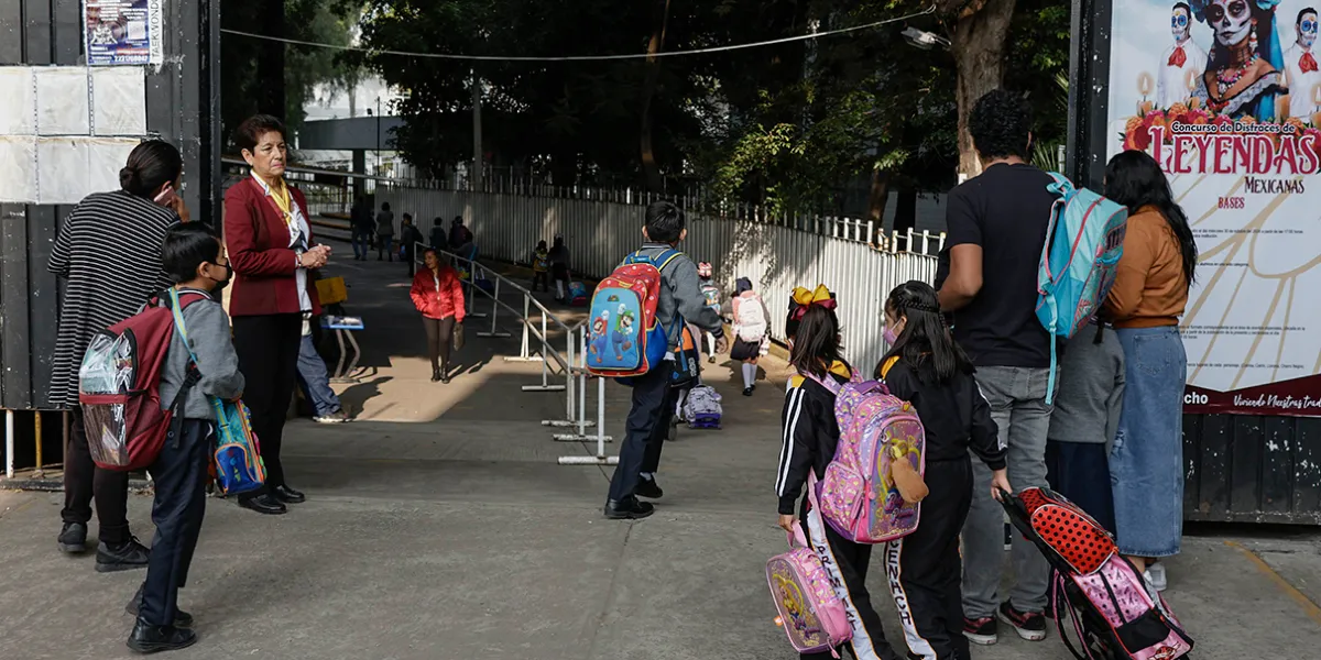 SEP Puebla aplicará horario de invierno en escuelas a partir del 3 de noviembre