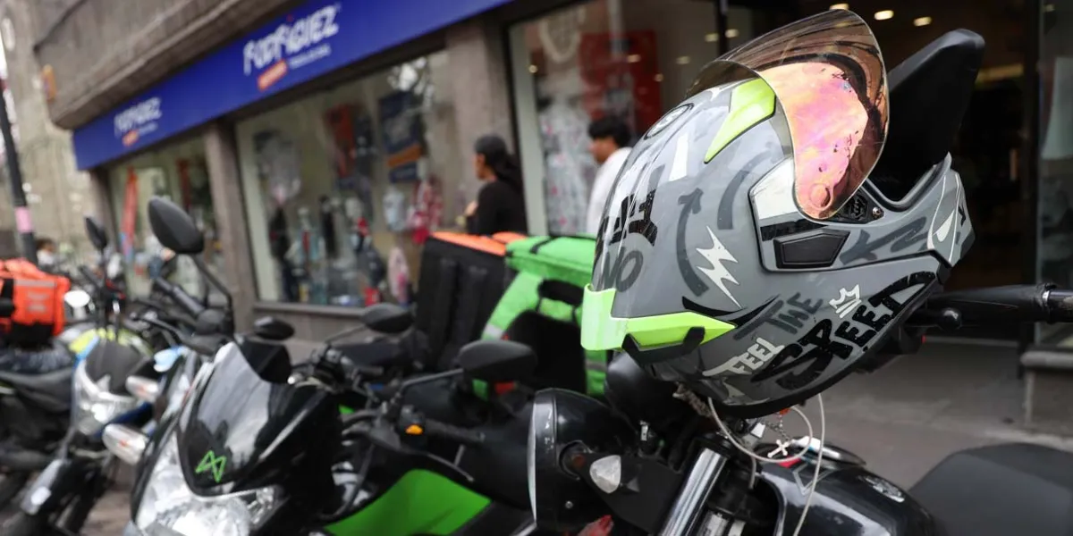 Ley Casco en Puebla sigue sin aplicarse: aún no definen hologramas para motociclistas