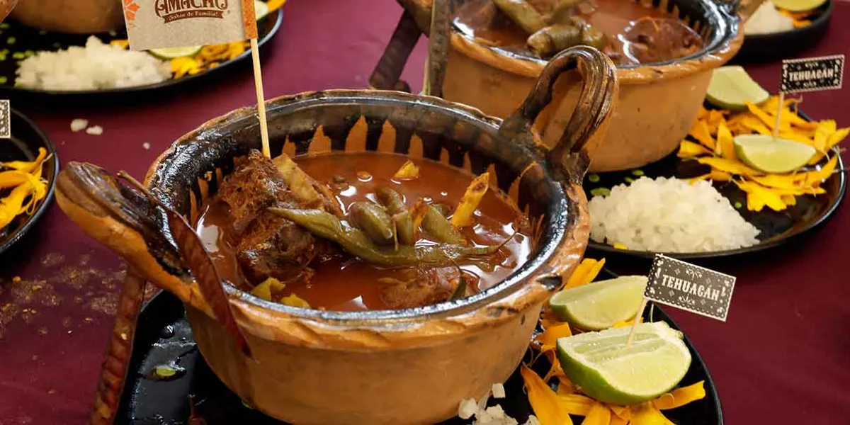 Temporada del Mole de Caderas en Puebla tendrá alza de hasta 40% por escasez de carne de chivo