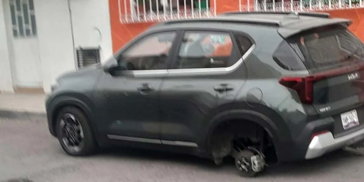 Robo de autopartes en Texmelucan persiste; vecinos exigen mayor seguridad.jpg