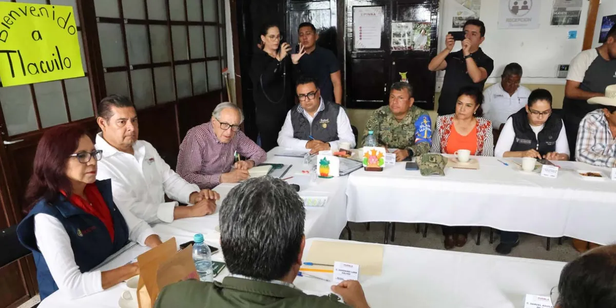Salud federal y Gobierno de Puebla previenen brotes en Tlacuilotepec tras lluvias