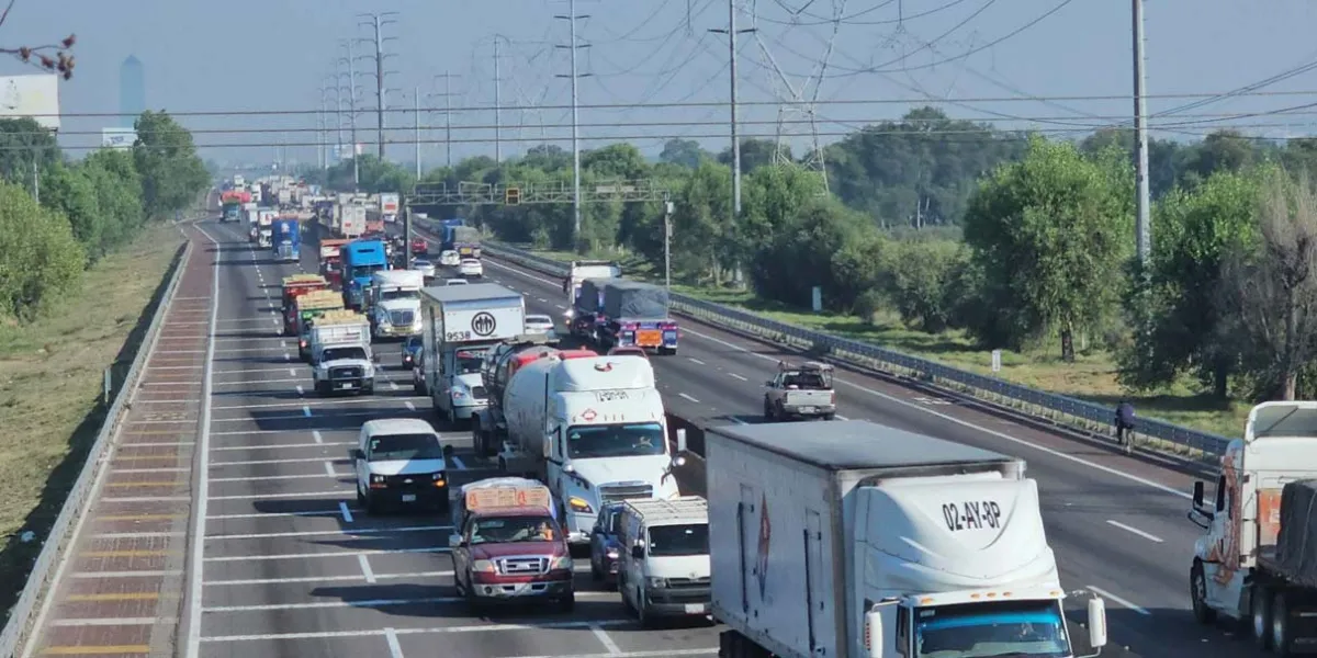 Videovigilancia integral en autopista México-Puebla alcanza 60% de avance