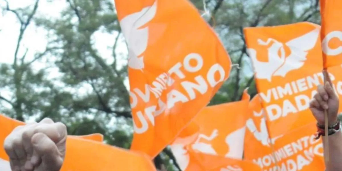 Emecistas presionan para sancionar al director de Bienestar Huejotzingo por acosador