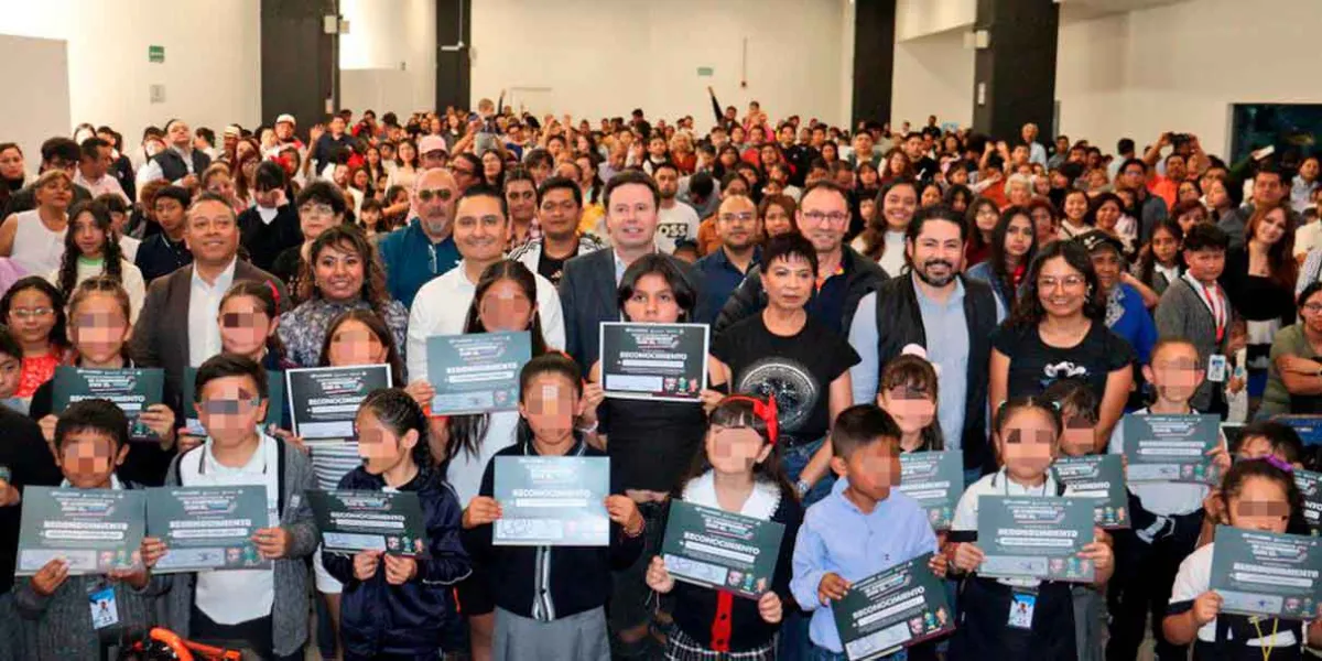 Puebla premia a ganadores de  “Mi compromiso con el agua”; impulsará conciencia ambiental 