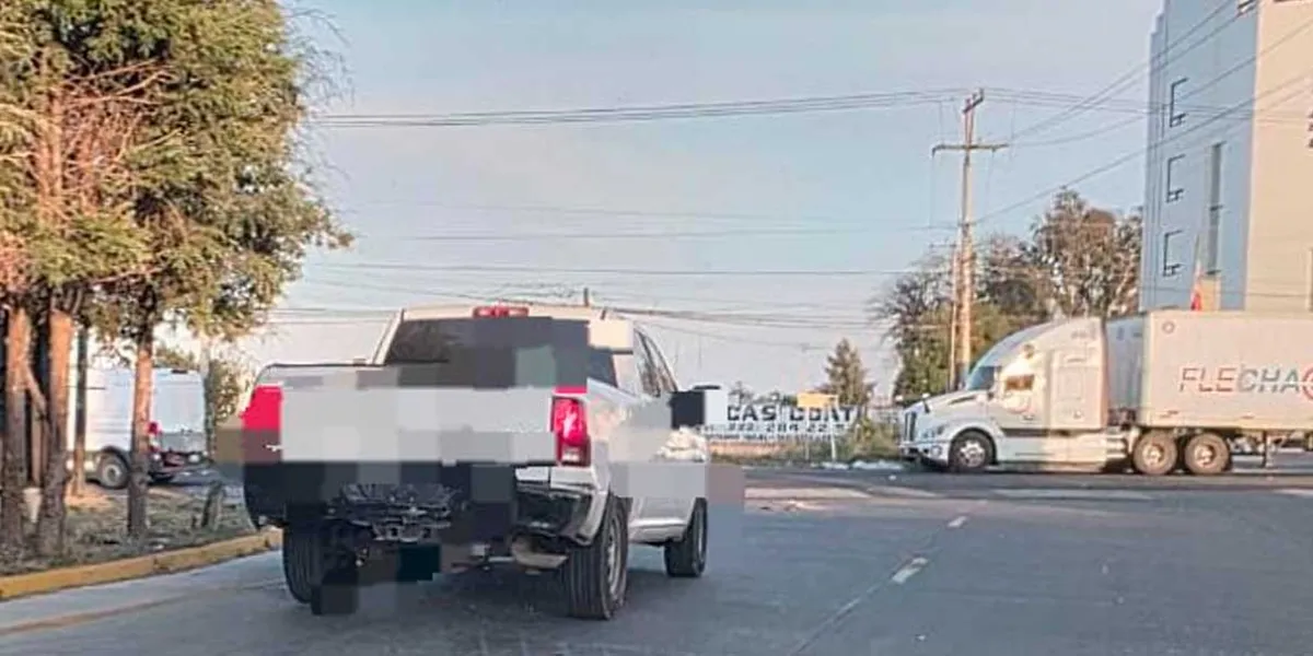 Tianguistas de Texmelucan identifican a RATAS; viajan en camionetas