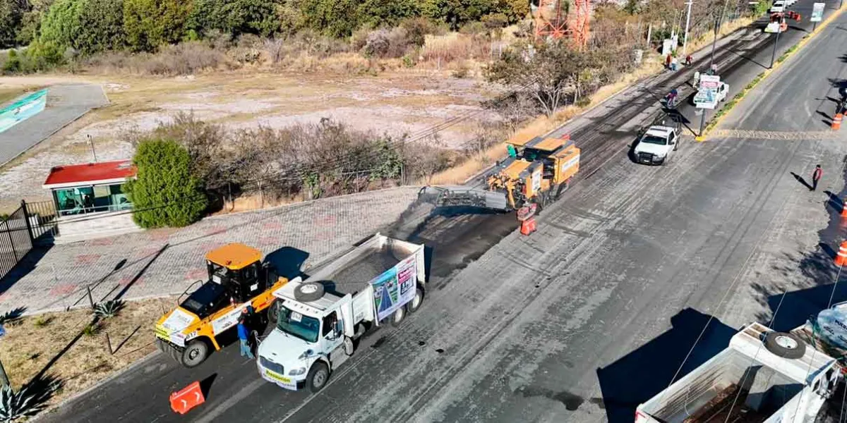 Bienestar Integral para Familias; Gobierno de Puebla pavimenta vialidades con 60% de ahorro