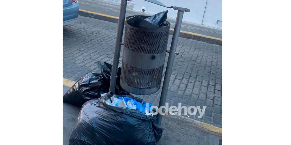 Vecinos denuncian desecho ilegal de material clínico en Texmelucan
