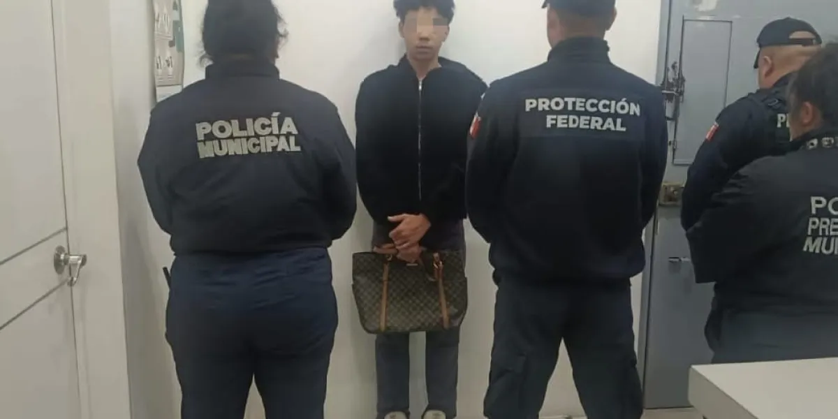 Policías de Cuautlancingo detienen a sujeto de origen cubano por robo