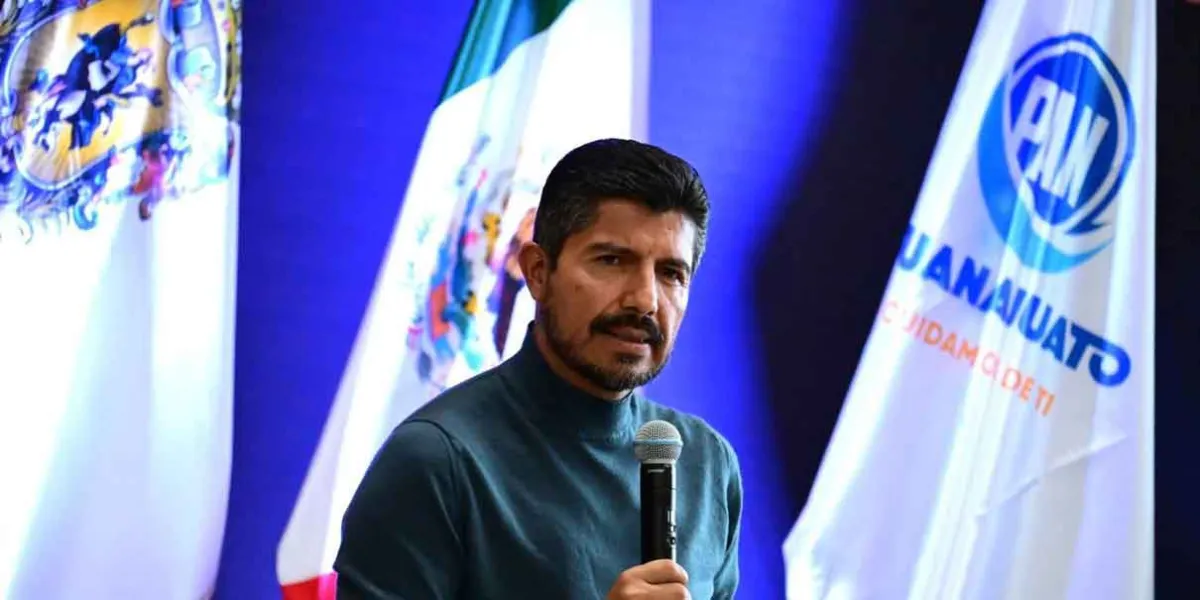 Morena asegura ventaja en Puebla si PAN postula a Eduardo Rivera en 2027