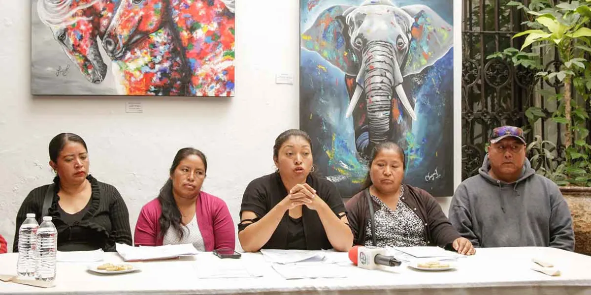 Pobladores de Tepatlaxco acusan intento de apropiación de terrenos escolares para proyecto de vivienda de CONAVI