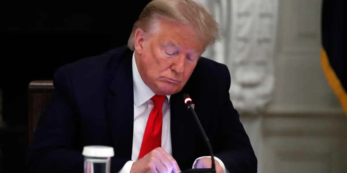 Trump anuncia apoyo de 12 mmdd para agricultores afectados por guerras comerciales