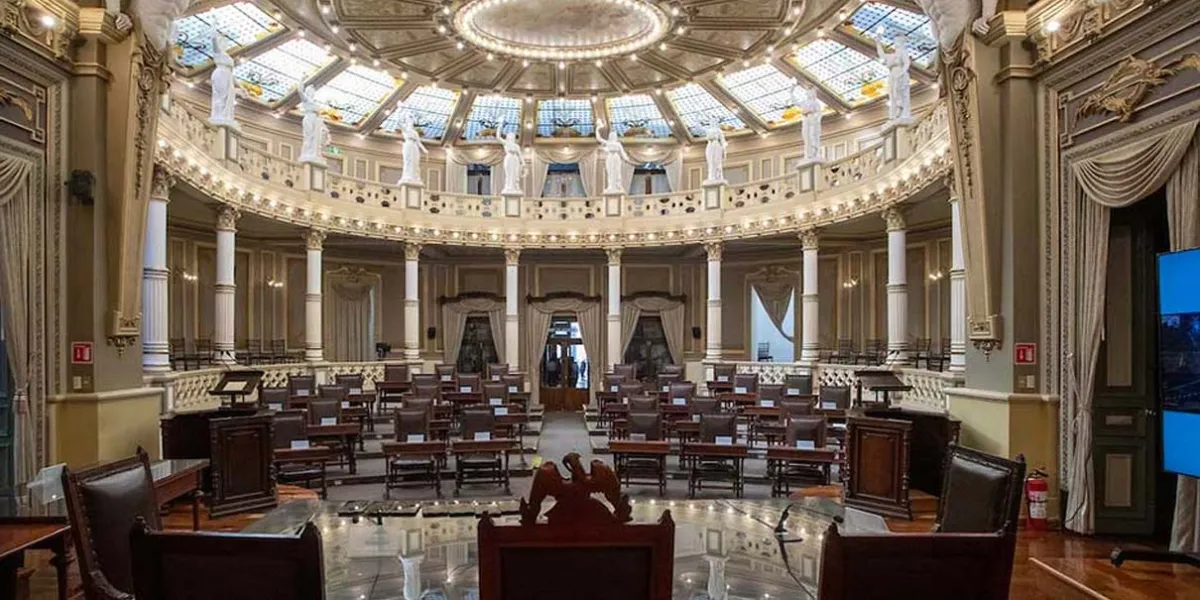 La antigua sede legislativa será un centro académico o cultural