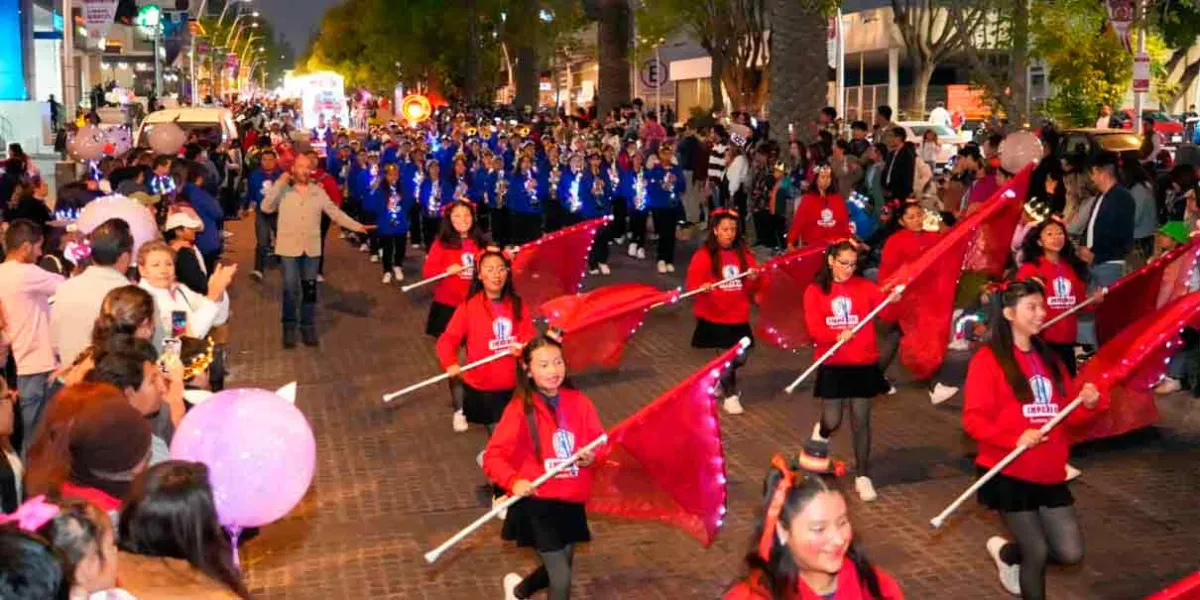 Puebla capital se llenó de magia con el Desfile de Reyes Magos