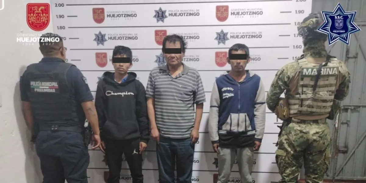 En Huejotzingo detienen a cinco personas y aseguran droga, vehículo robado y mercancía