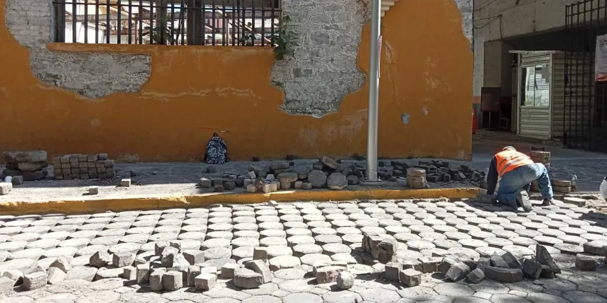 Puebla refuerza mantenimiento del Centro Histórico para mejorar movilidad peatonal