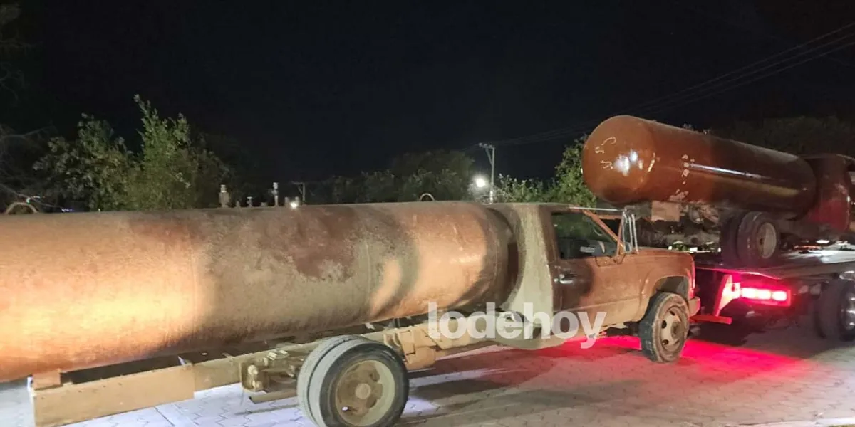 Incautan tres pipas “hechizas” en Santa Rita Tlahuapan por robo de hidrocarburo