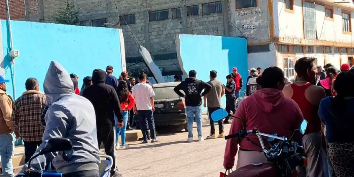 Mujer muere y hombre resulta herido tras presunta persecución en San Juan Tuxco, Texmelucan
