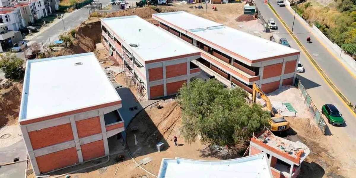Concluye SICT construcción de Bachillerato Tecnológico en Puebla  