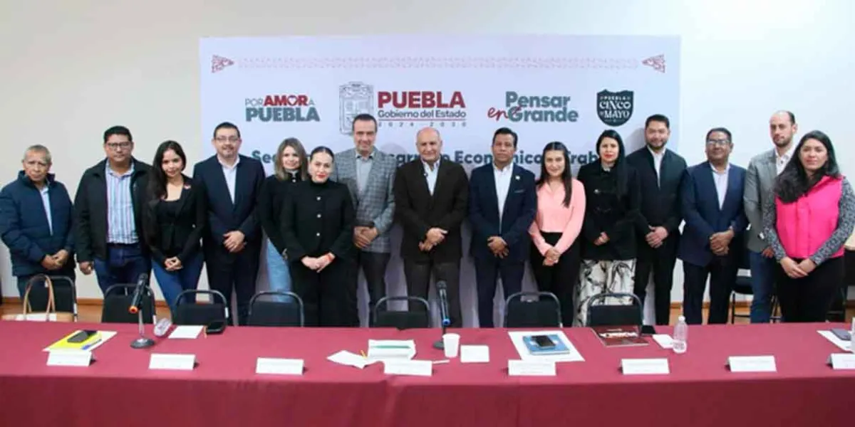 Puebla albergará la Primera Expo Textil y Calzado 2026 para fortalecer la proveeduría local