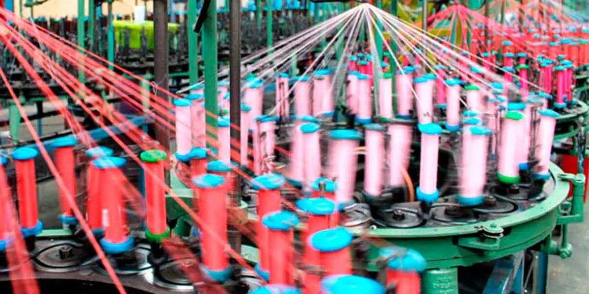 Reducción de jornada laboral impactará a la industria textil en Puebla
