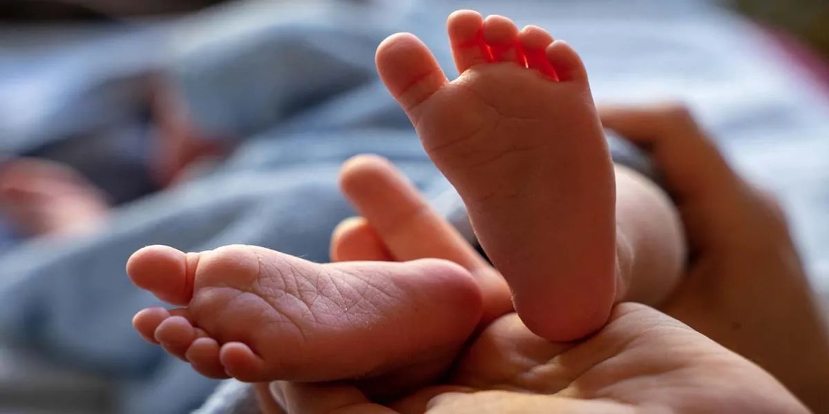 Puebla propone subir 50% las penas por abandono infantil