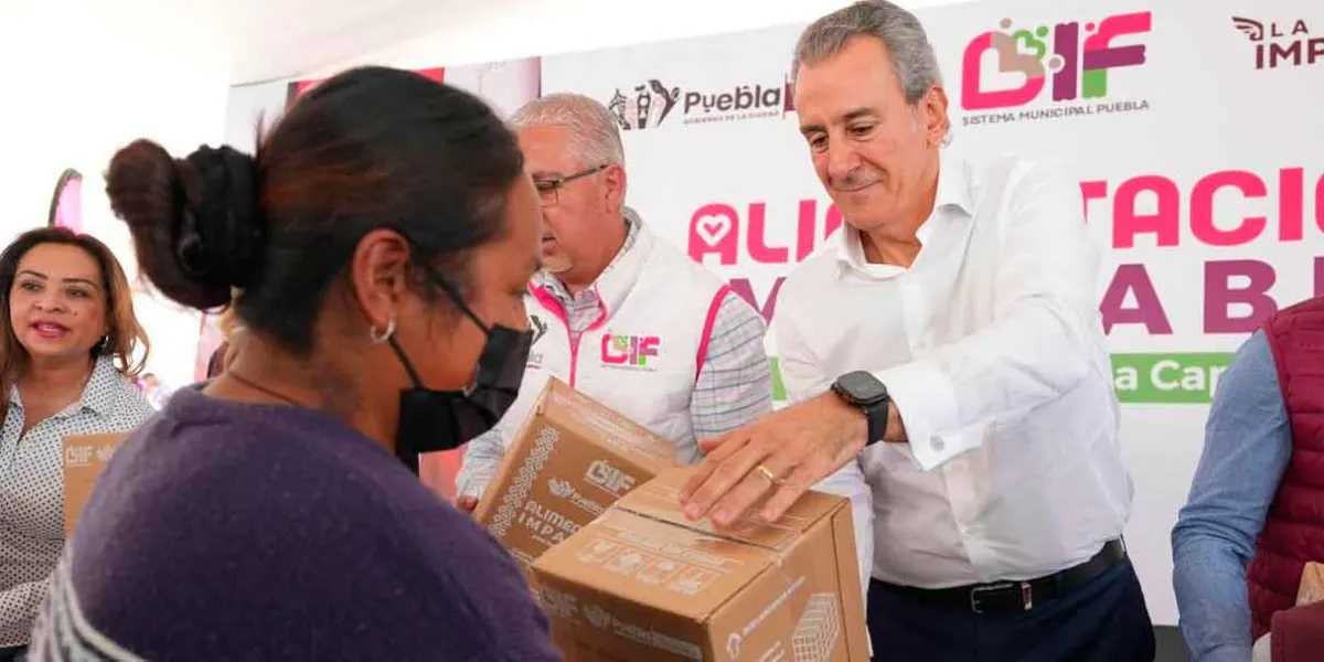 Refuerza Pepe Chedraui seguridad alimentaria con más de 2 mil despensas en Santo Tomás Chautla