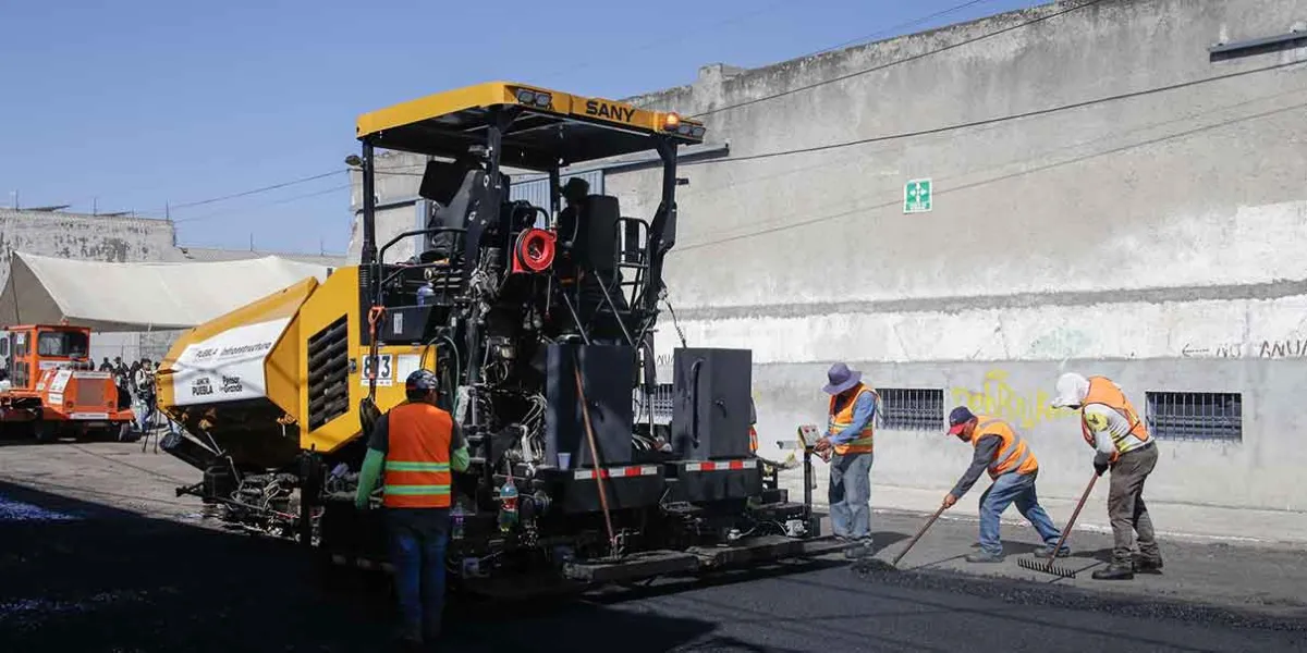 Industria de la construcción en Puebla cae en 2025, pero mantiene crecimiento en empleo y salarios