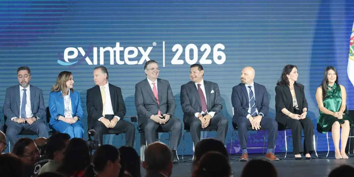 México inicia revisión del T-MEC con EU; buscan fortalecer producción regional