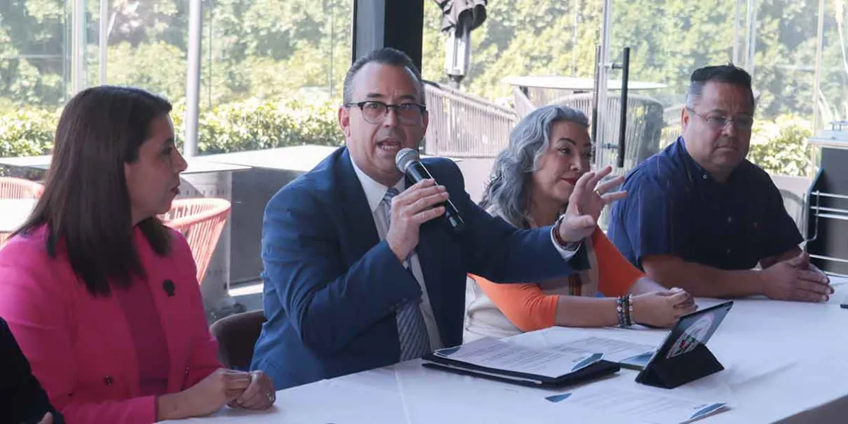 Héctor Landero busca liderar la CANACO Puebla con defensa total del comercio establecido