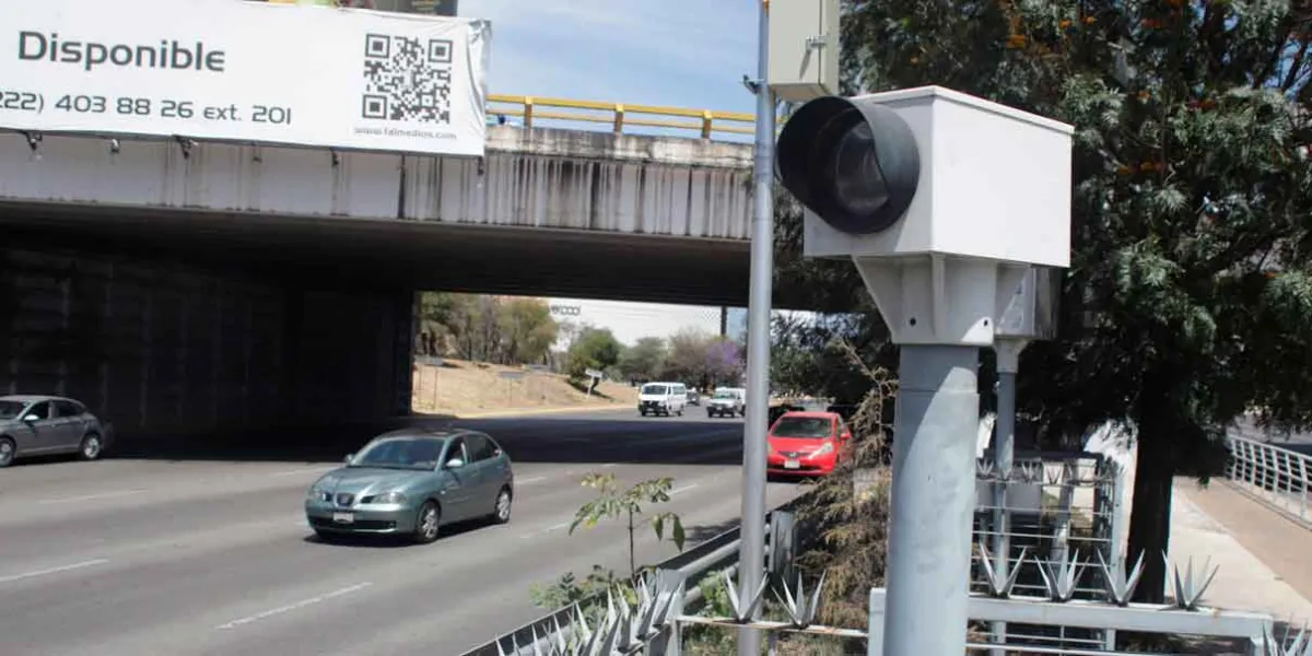 Morena pagó 171 mil pesos en Fotomultas