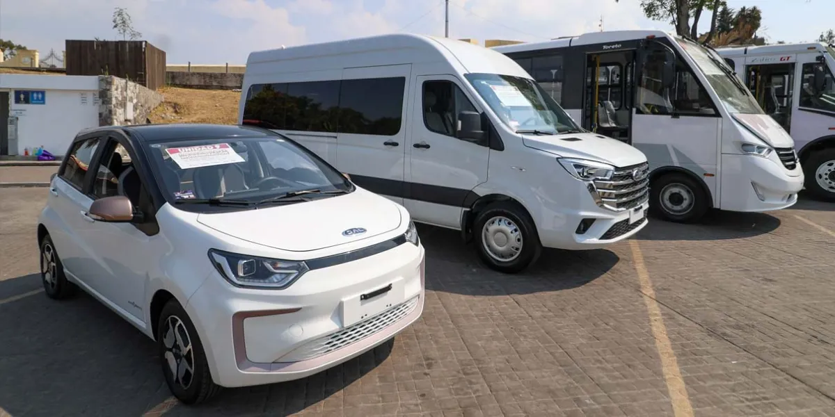 Puebla entrega 11.8 millones para modernizar transporte público