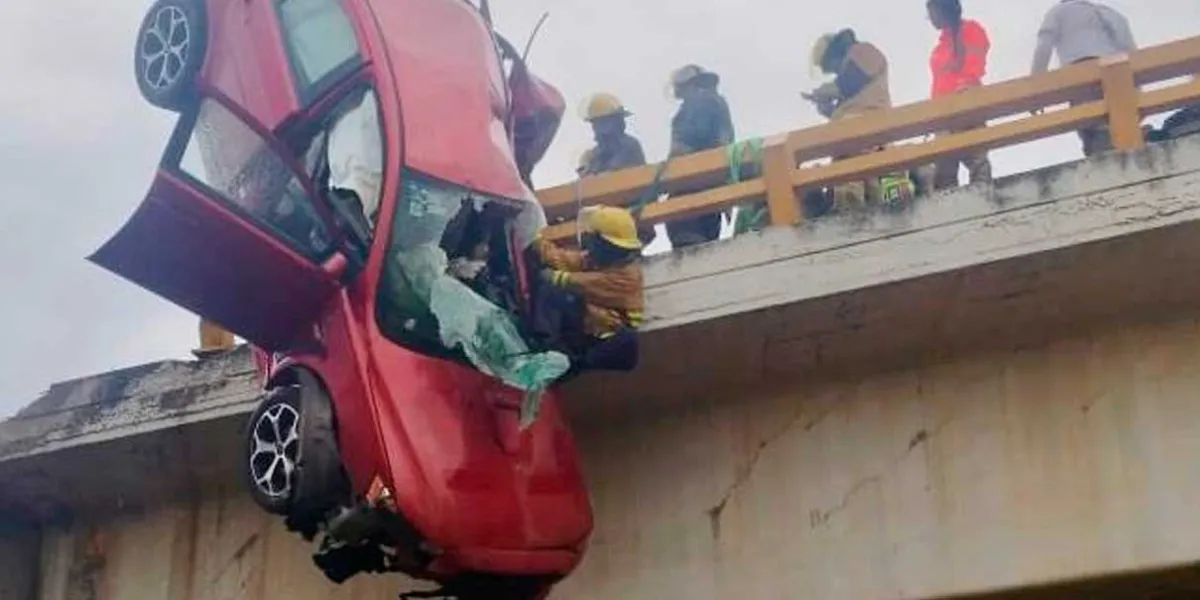 Trágico accidente en el Periférico dejó a una mujer muerta