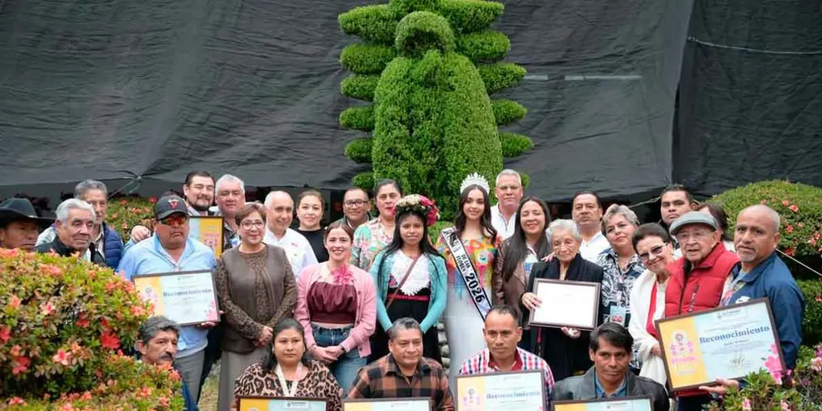 Reconocimiento a floricultores y viveristas de Huauchinango