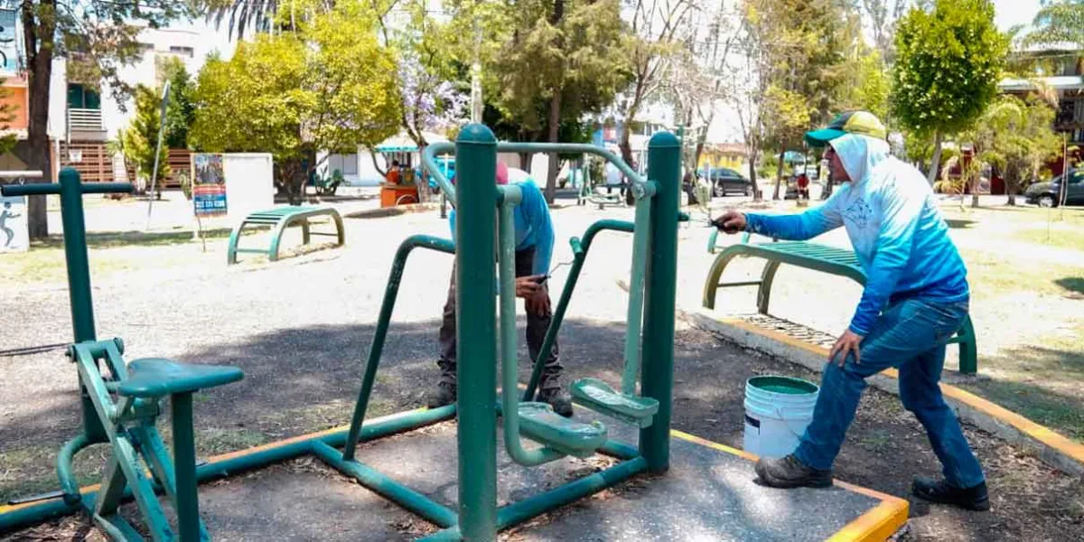 Fortalece Pepe Chedraui mantenimiento de mobiliario urbano en parques para el bienestar de las familias