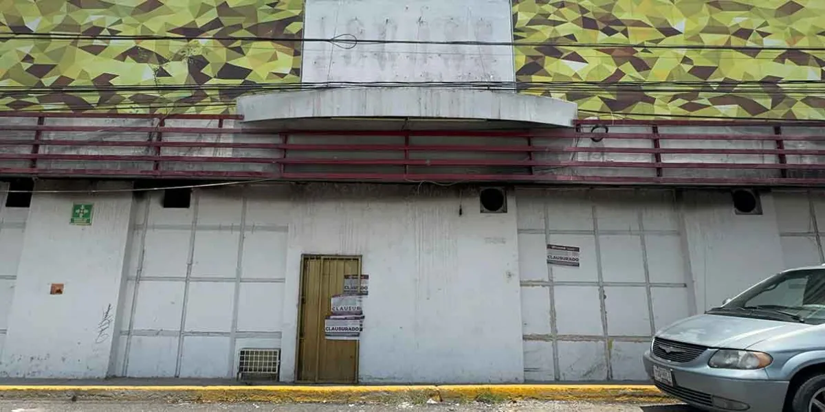Clausuran bar Lacoss Night Club en Puebla a seis meses del ataque armado