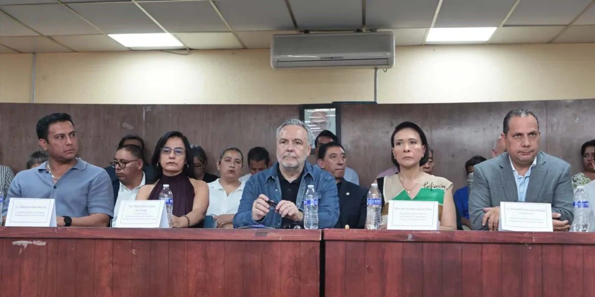Convención laboral en Puebla exige reformas y mejores condiciones