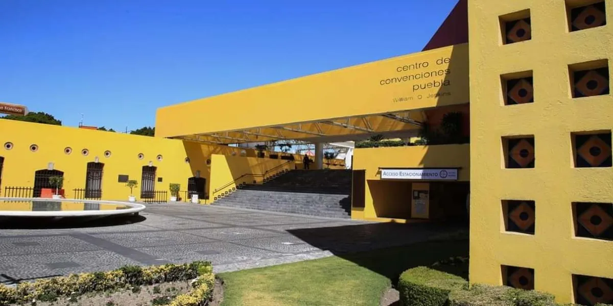 Delincuentes sorprenden a organizadores en Centro de Convenciones y roban dinero y equipos