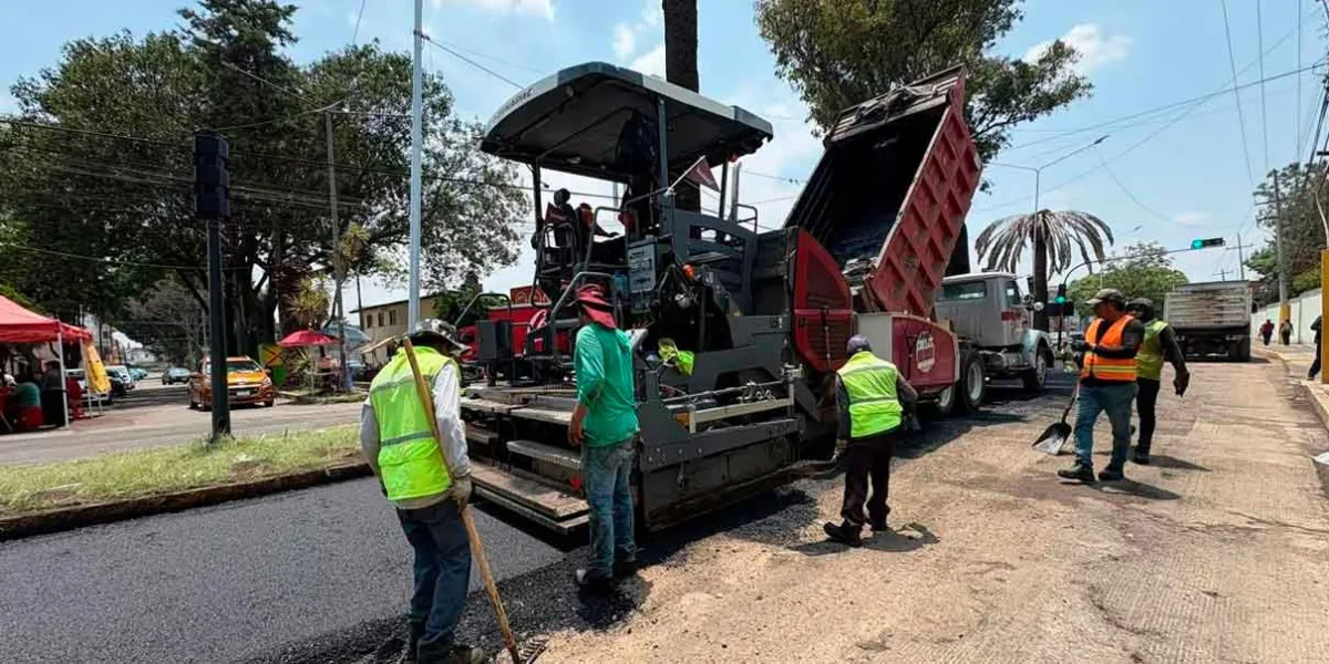 Fortalece Pepe Chedraui vialidades con el Tren Capitalino de Pavimentación