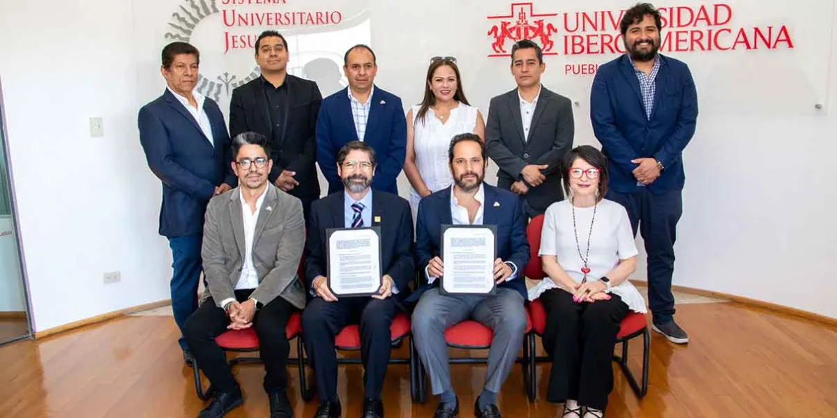 Ibero Puebla y Canagraf impulsan alianza para formar talento creativo en diseño
