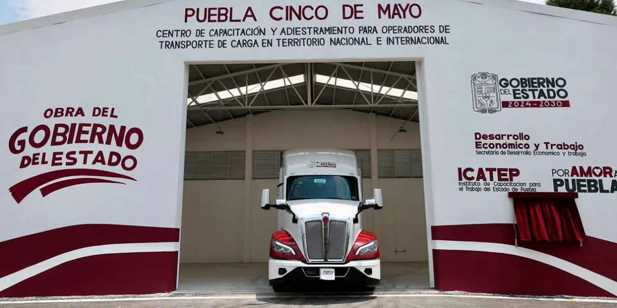 Puebla inaugura primer centro de capacitación para operadores de carga en México