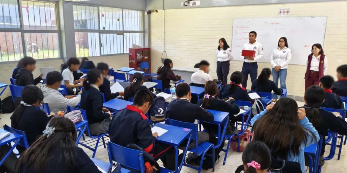 Tonantzin Fernández refuerza seguridad en escuelas de San Pedro Cholula
