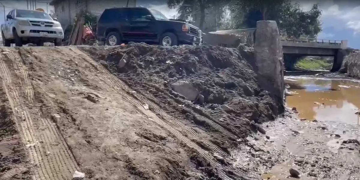 Damnificados de Serdán, entre el lodo, escombro y la incertidumbre 