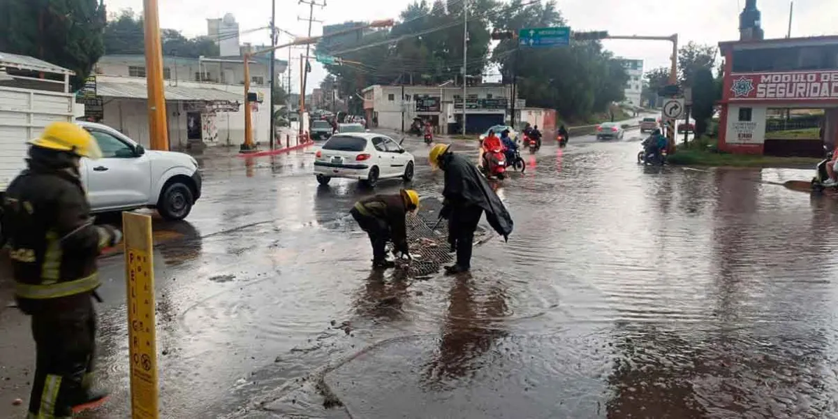 San Martín Texmelucan registra encharcamientos tras intensa lluvia; Protección Civil mantiene monitoreo