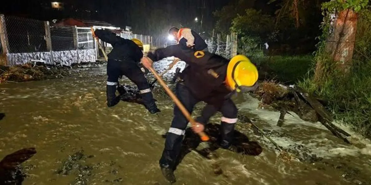 Tormenta dejó daños en Zapotitlán Salinas, Zoquitlán, Huauchinango y San José Chiapa