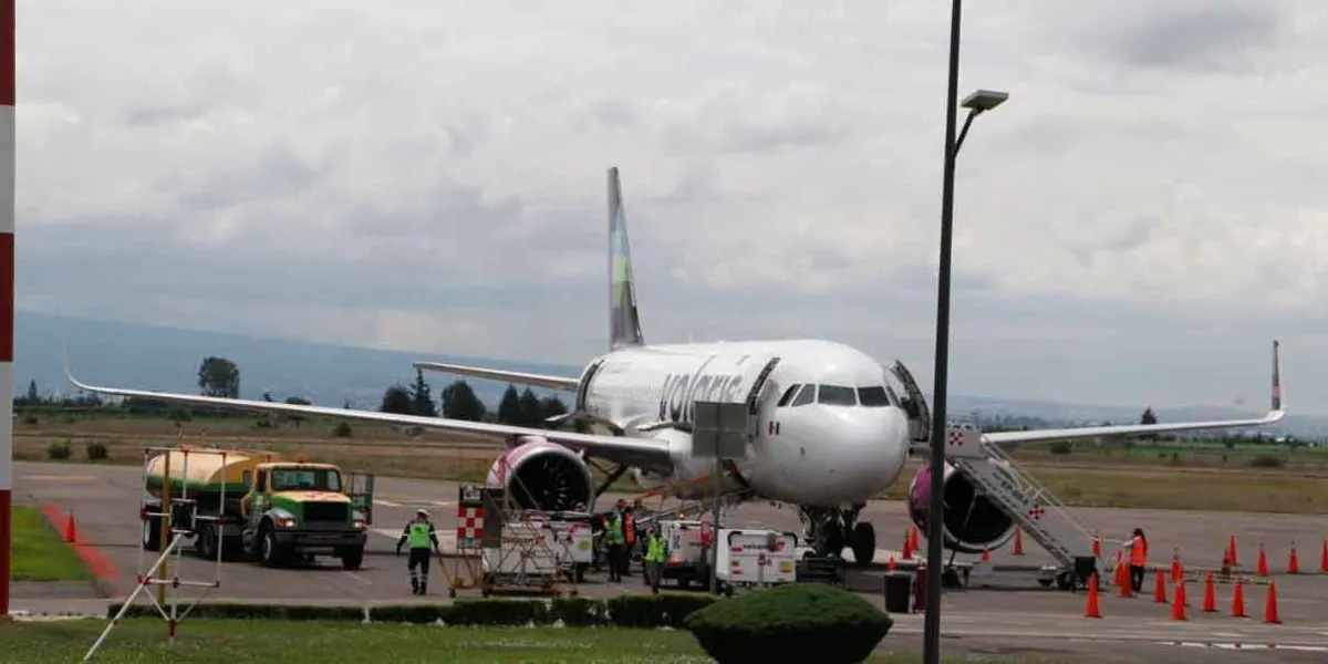 Salió el primer vuelo Puebla-Los Ángeles con Volaris 