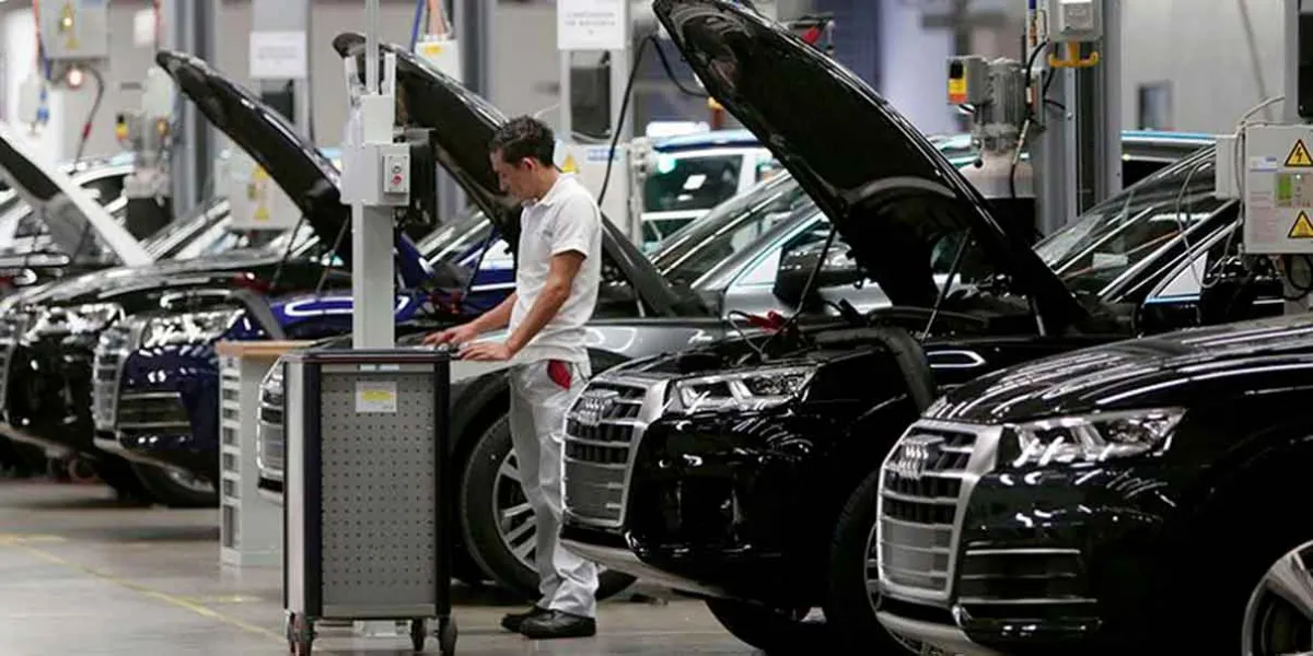Audi México incorpora la Ley Silla a su reglamento y fortalece las condiciones laborales