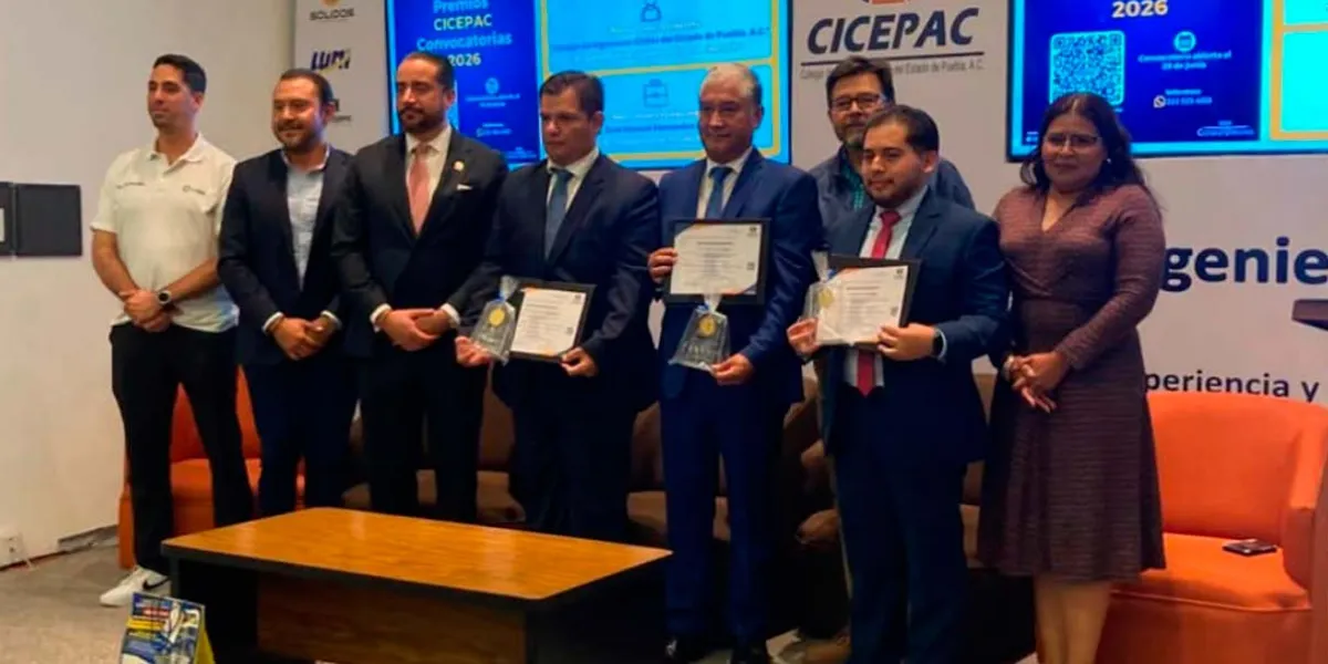 Ingenieros poblanos son reconocidos por su trayectoria y desempeño
