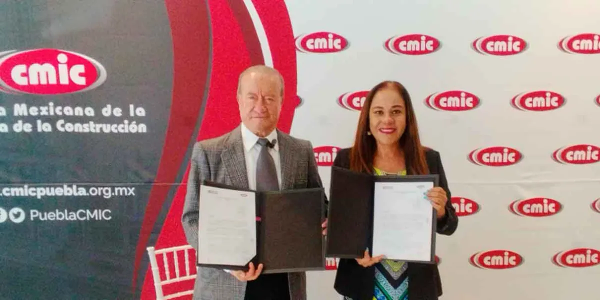CMIC Puebla y UPAEP renuevan convenio con becas de hasta 50% para trabajadores